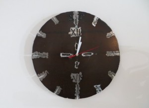 horloge-fer-forge-ronde-o37cm-rouillee-vernis